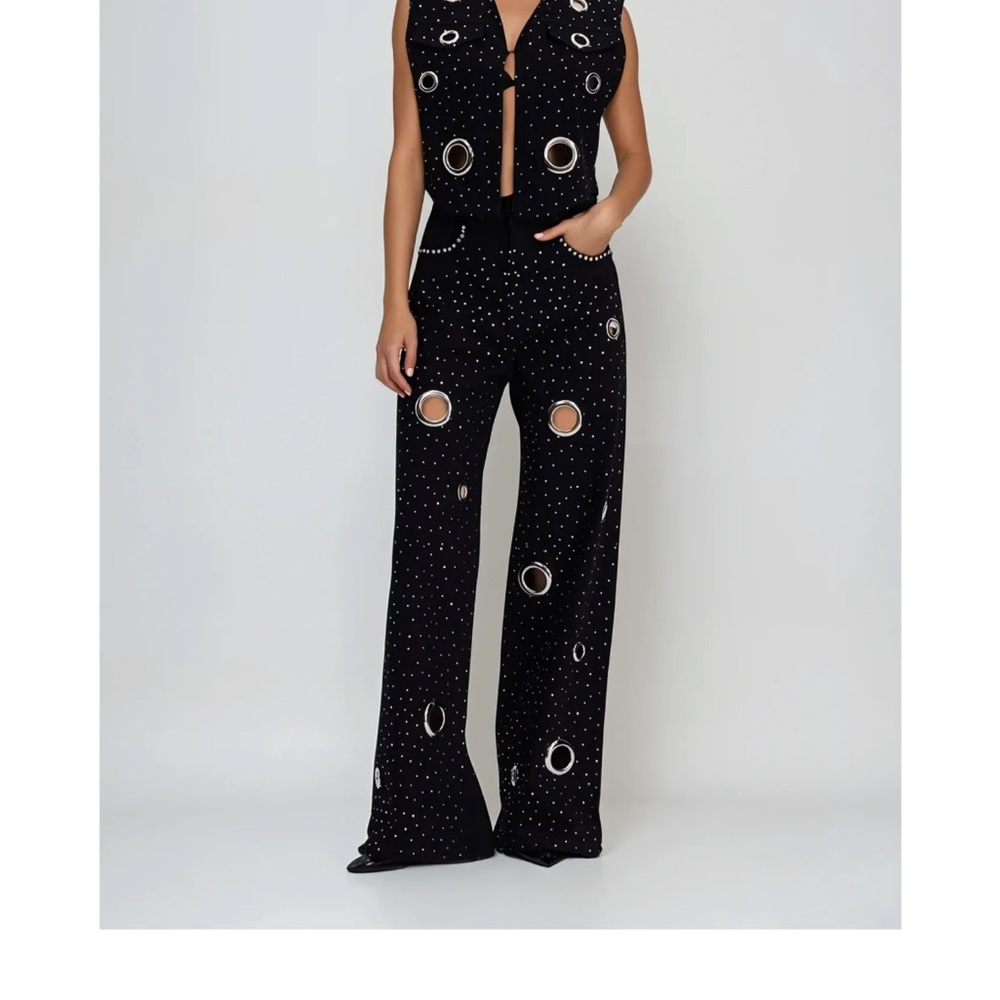Black Wide-Leg Grommet Detail set